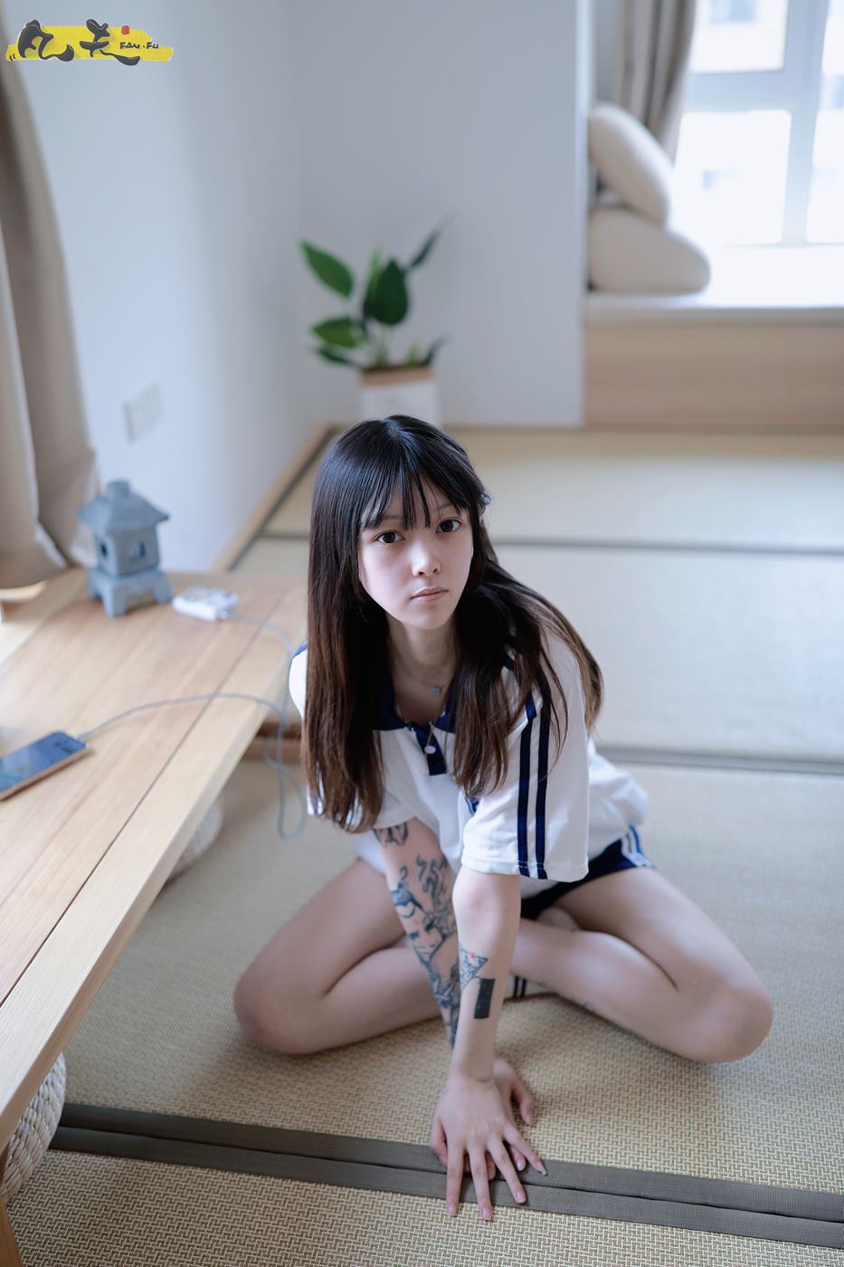 图片[37]-凡夫摄影 NO.0003 – 纹身美少女小恩原味棉袜裸足[208P] – 速更版-美库