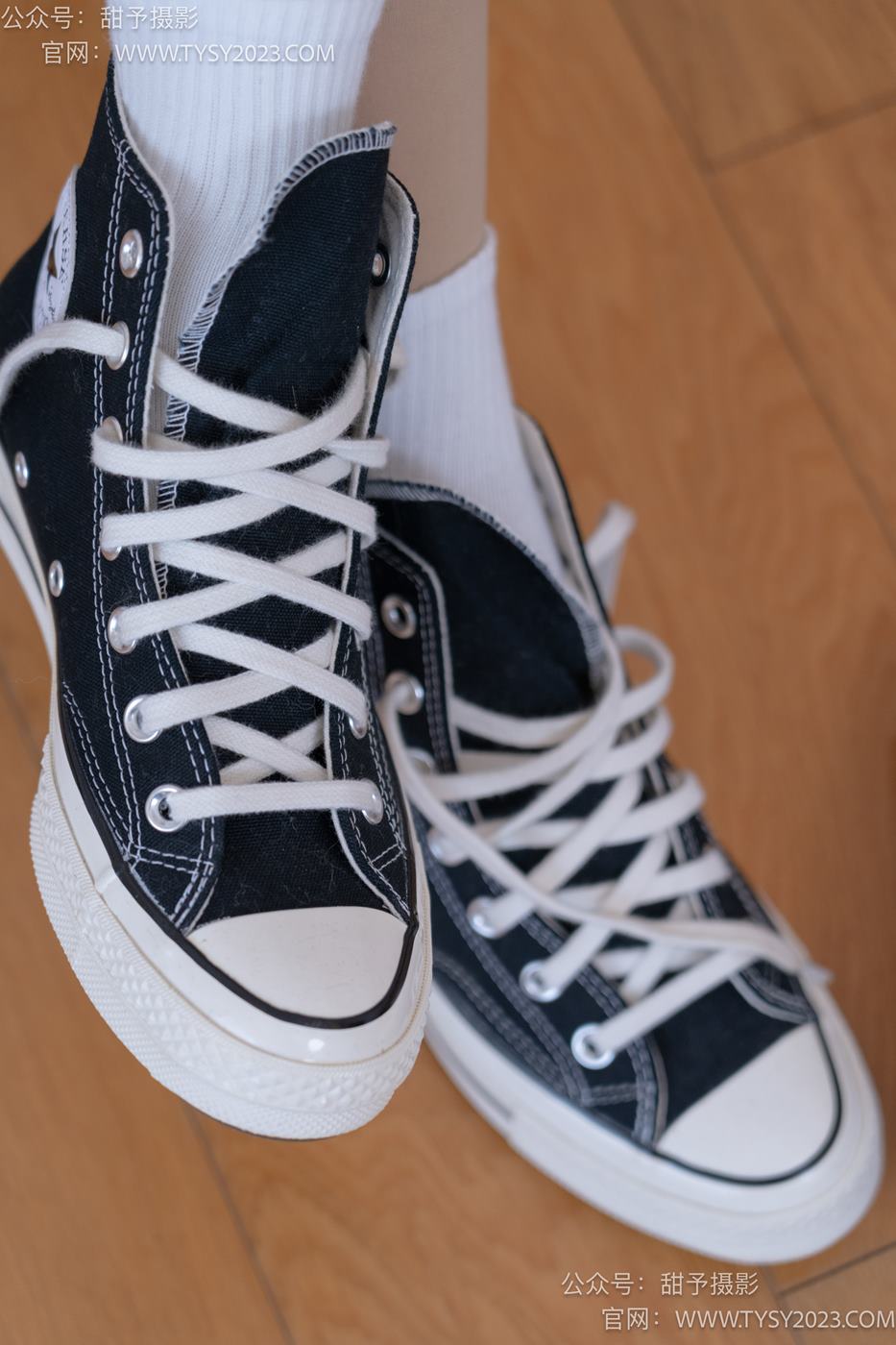 图片[17]-甜予摄影 NO.072 澜澜-帆布鞋、白棉袜、踩蜡笔小新玩偶剧情[125P] – 速更版-美库