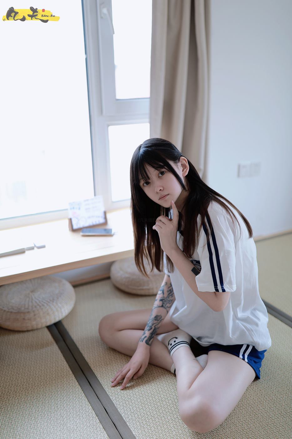 图片[38]-凡夫摄影 NO.0003 – 纹身美少女小恩原味棉袜裸足[208P] – 速更版-美库