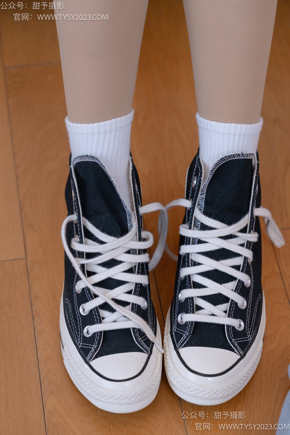 图片[19]-甜予摄影 NO.072 澜澜-帆布鞋、白棉袜、踩蜡笔小新玩偶剧情[125P] – 速更版-美库