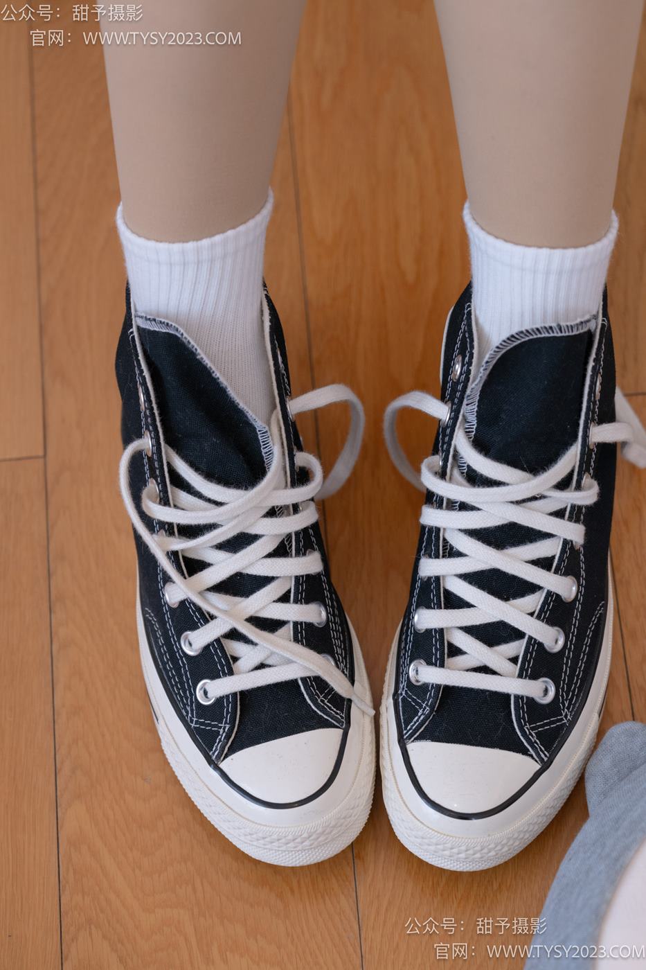 图片[24]-甜予摄影 NO.072 澜澜-帆布鞋、白棉袜、踩蜡笔小新玩偶剧情[125P] – 速更版-美库