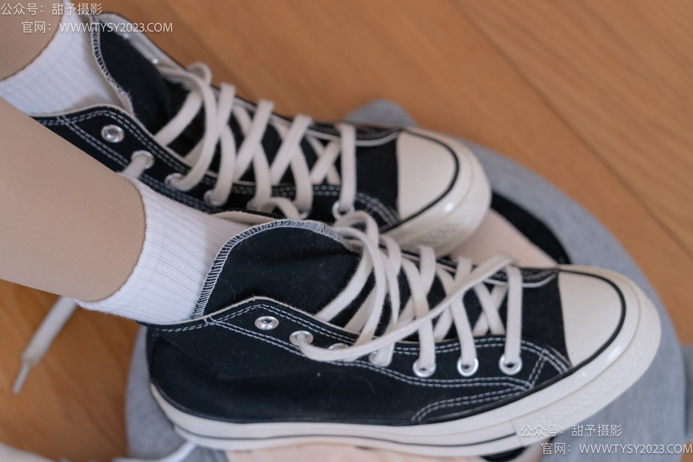 图片[38]-甜予摄影 NO.072 澜澜-帆布鞋、白棉袜、踩蜡笔小新玩偶剧情[125P] – 速更版-美库