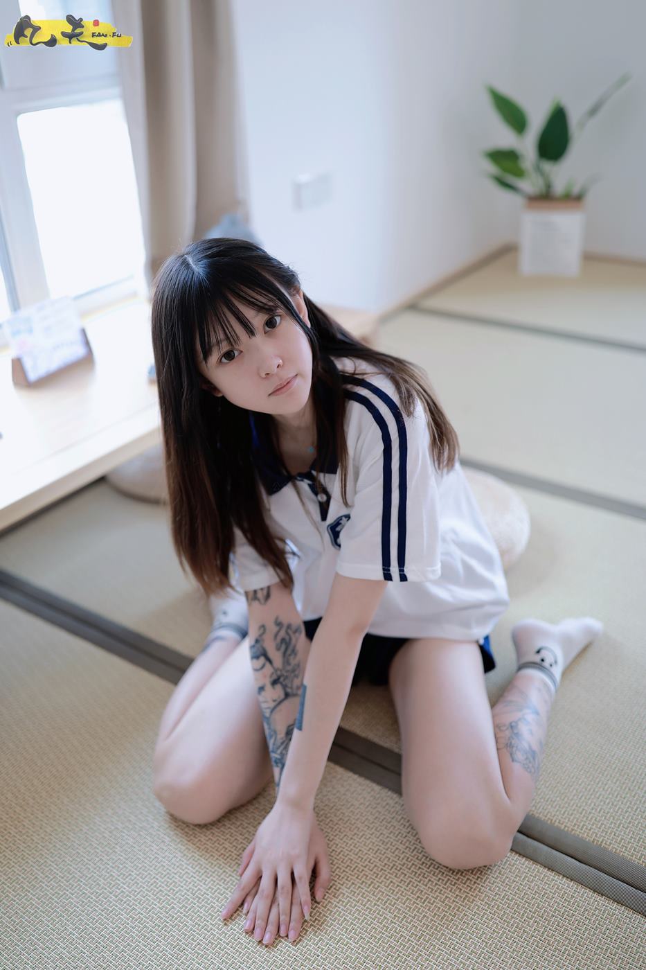 图片[64]-凡夫摄影 NO.0003 – 纹身美少女小恩原味棉袜裸足[208P] – 速更版-美库