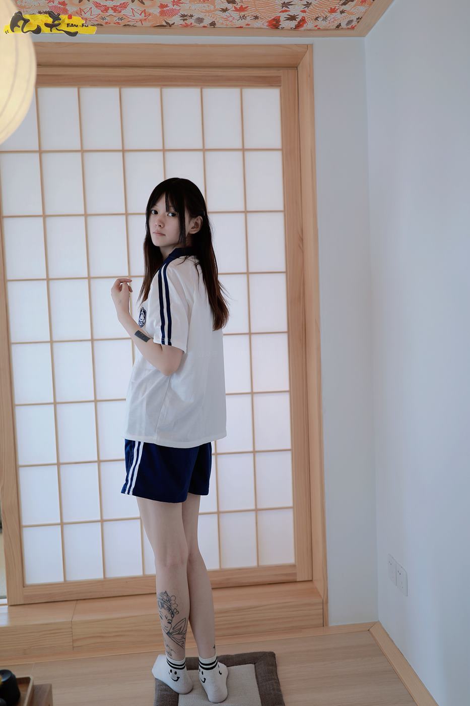 图片[72]-凡夫摄影 NO.0003 – 纹身美少女小恩原味棉袜裸足[208P] – 速更版-美库