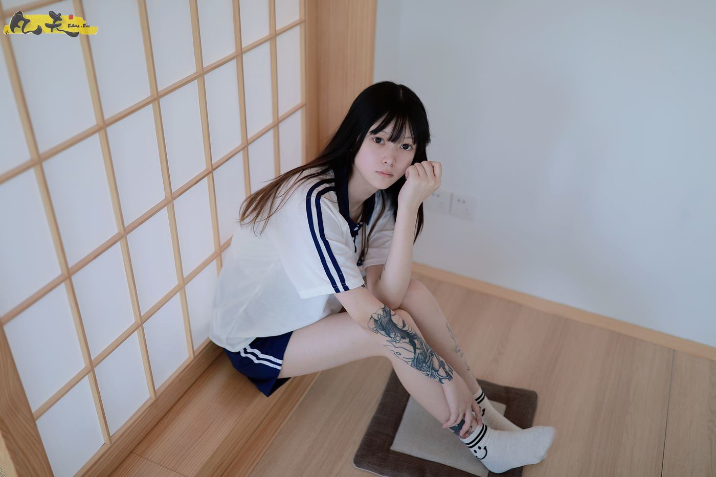 图片[77]-凡夫摄影 NO.0003 – 纹身美少女小恩原味棉袜裸足[208P] – 速更版-美库