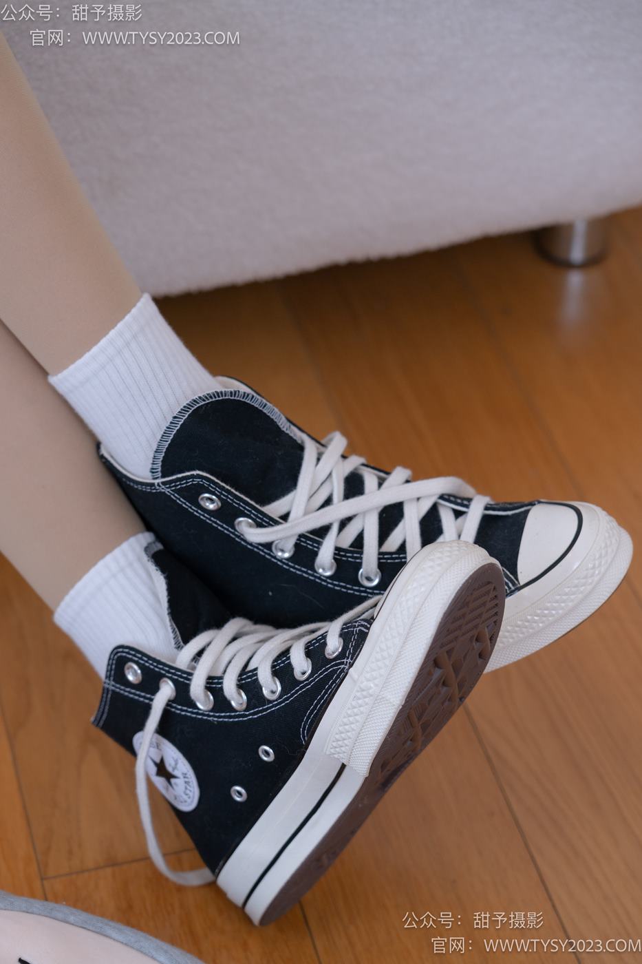 图片[53]-甜予摄影 NO.072 澜澜-帆布鞋、白棉袜、踩蜡笔小新玩偶剧情[125P] – 速更版-美库