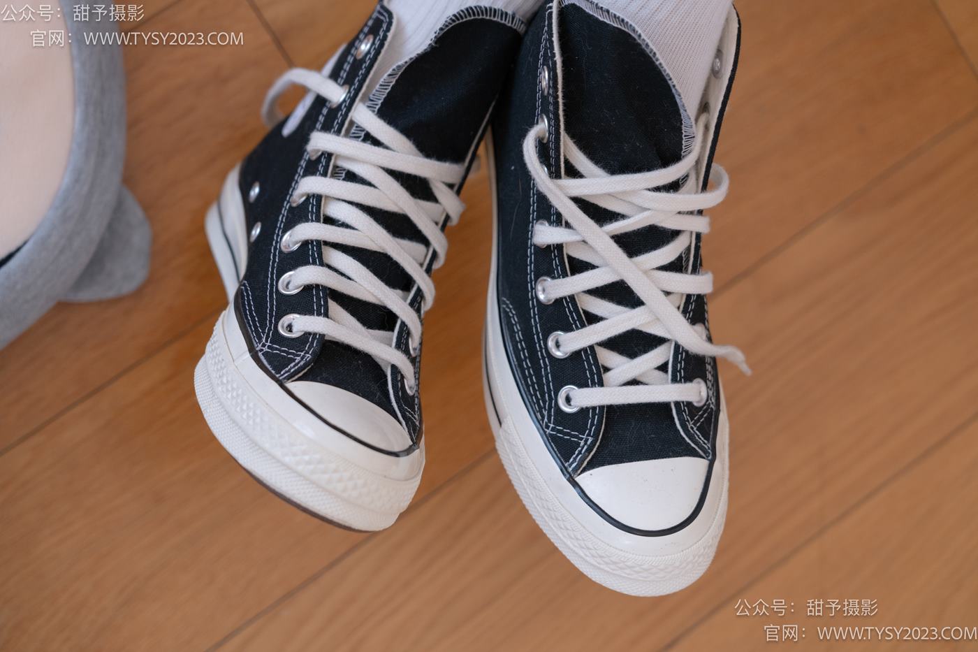 图片[54]-甜予摄影 NO.072 澜澜-帆布鞋、白棉袜、踩蜡笔小新玩偶剧情[125P] – 速更版-美库