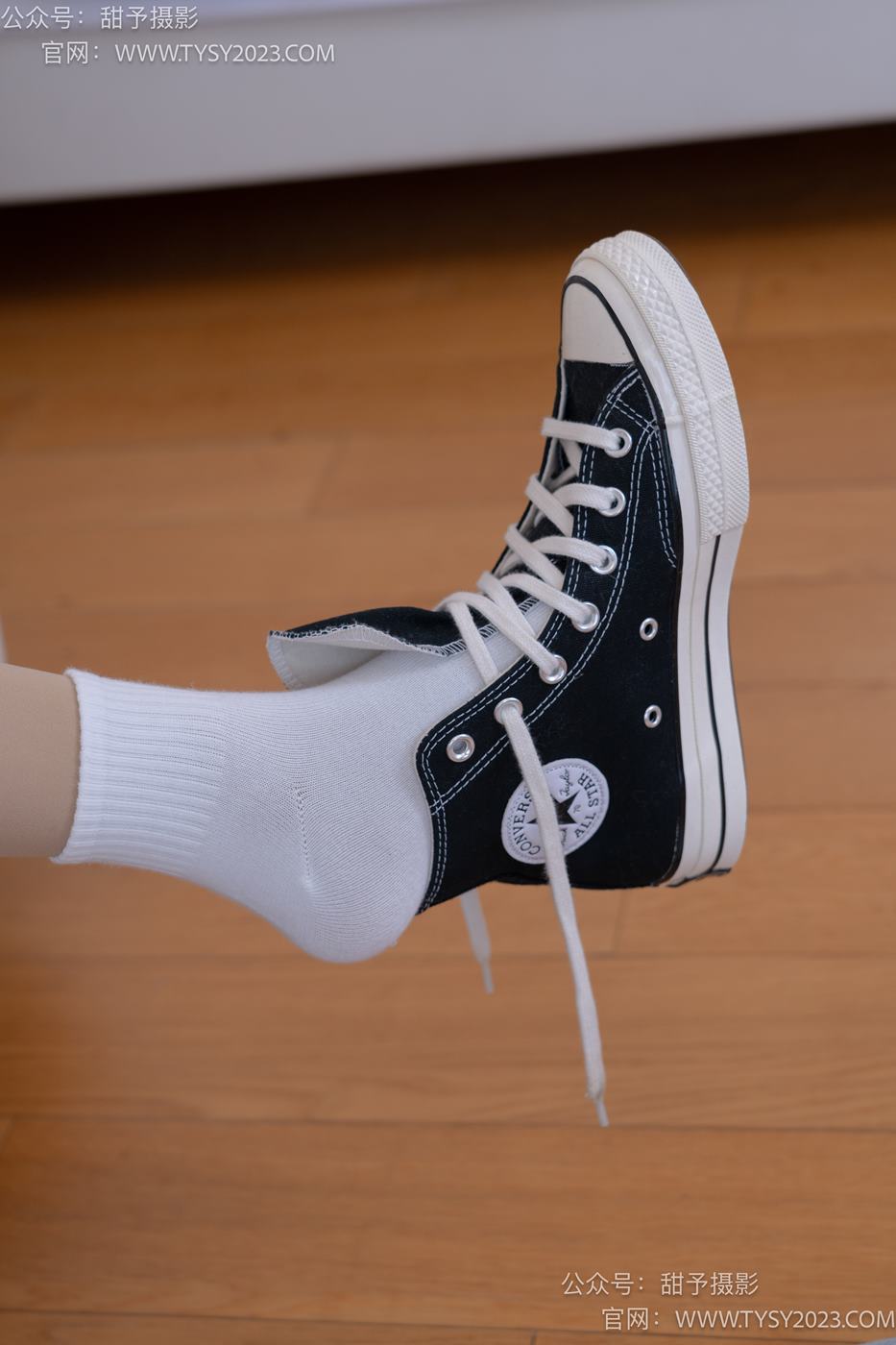 图片[55]-甜予摄影 NO.072 澜澜-帆布鞋、白棉袜、踩蜡笔小新玩偶剧情[125P] – 速更版-美库