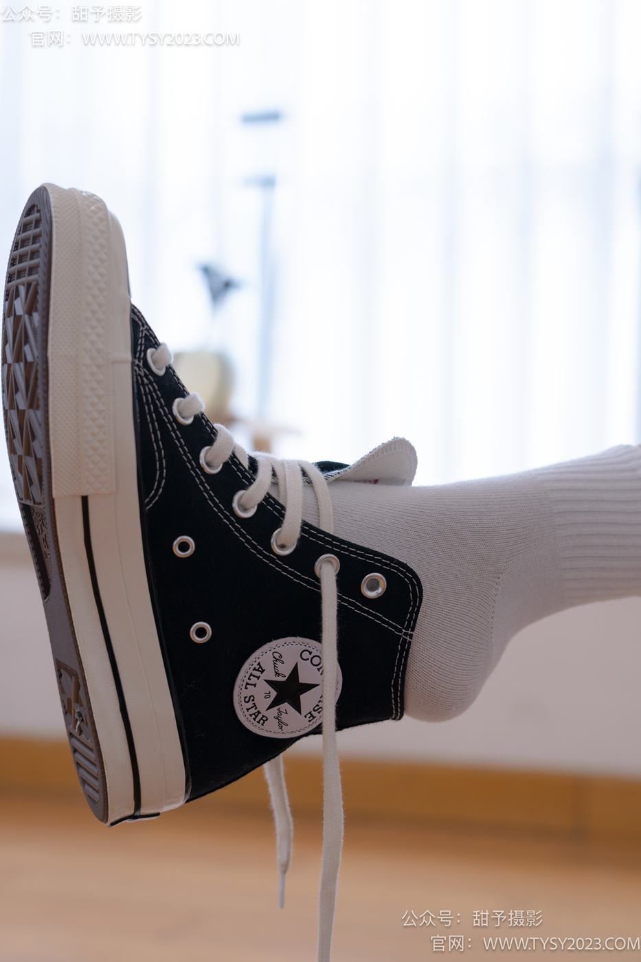 图片[60]-甜予摄影 NO.072 澜澜-帆布鞋、白棉袜、踩蜡笔小新玩偶剧情[125P] – 速更版-美库