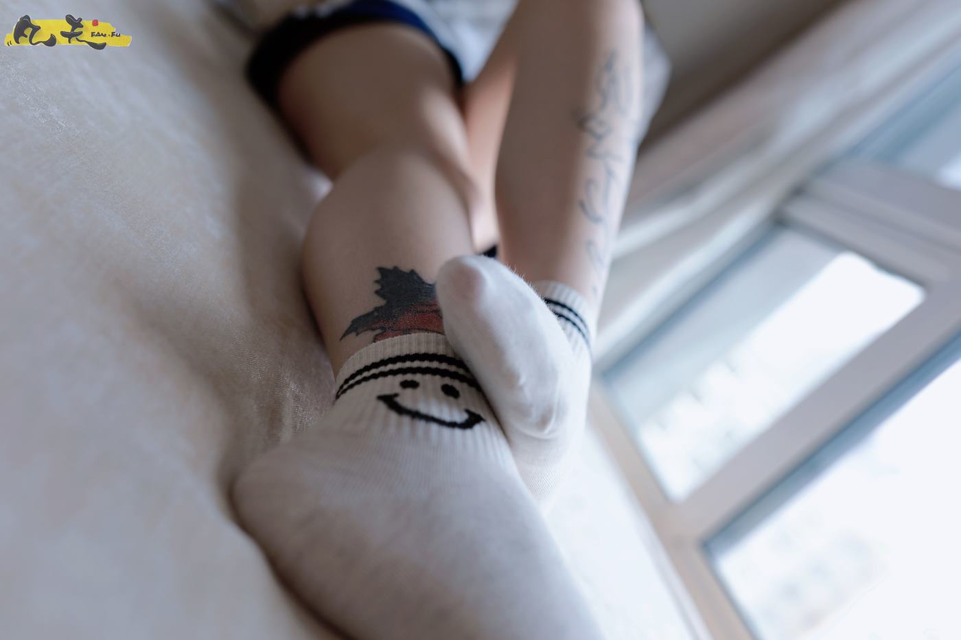 图片[102]-凡夫摄影 NO.0003 – 纹身美少女小恩原味棉袜裸足[208P] – 速更版-美库