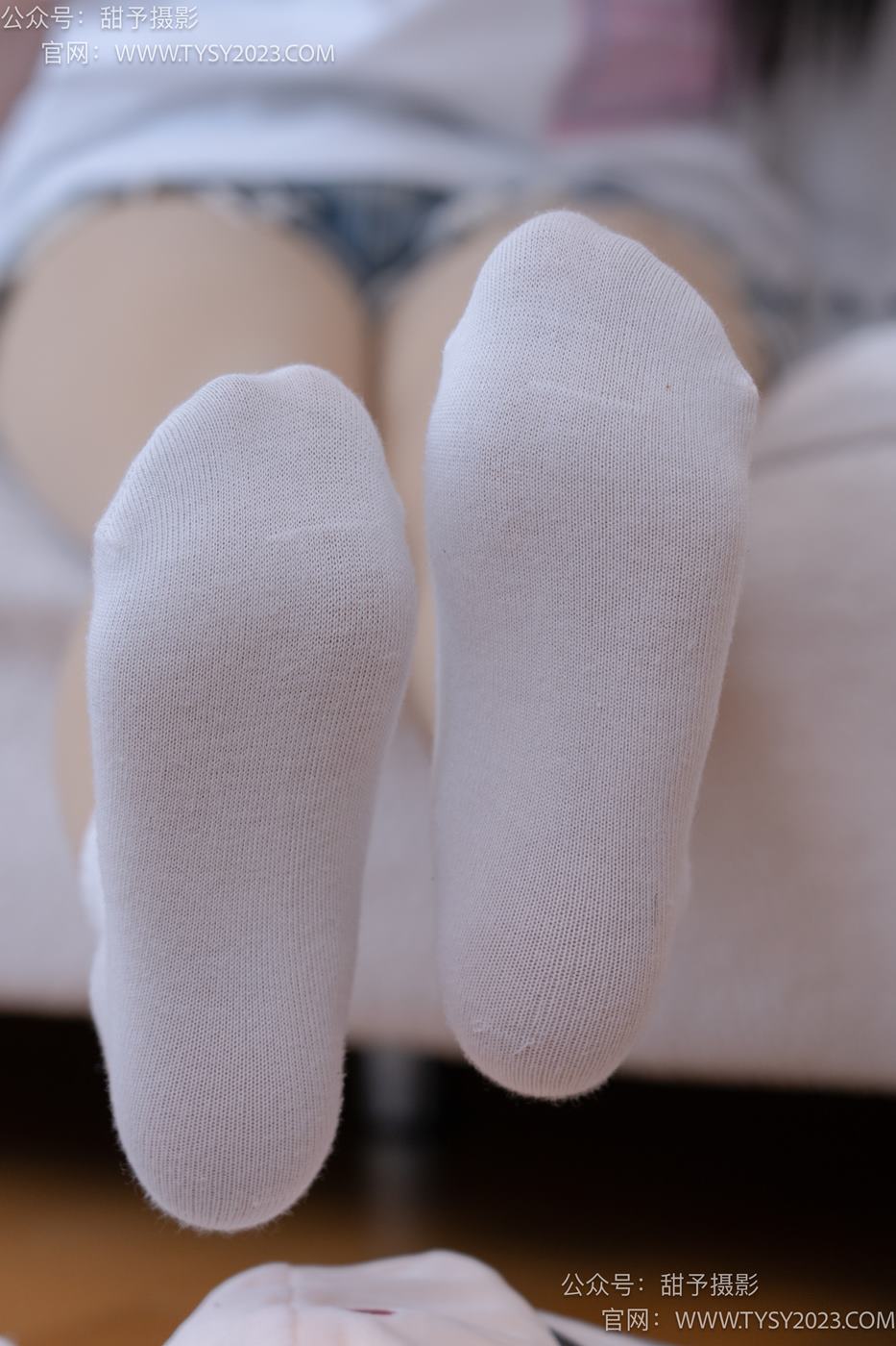 图片[70]-甜予摄影 NO.072 澜澜-帆布鞋、白棉袜、踩蜡笔小新玩偶剧情[125P] – 速更版-美库