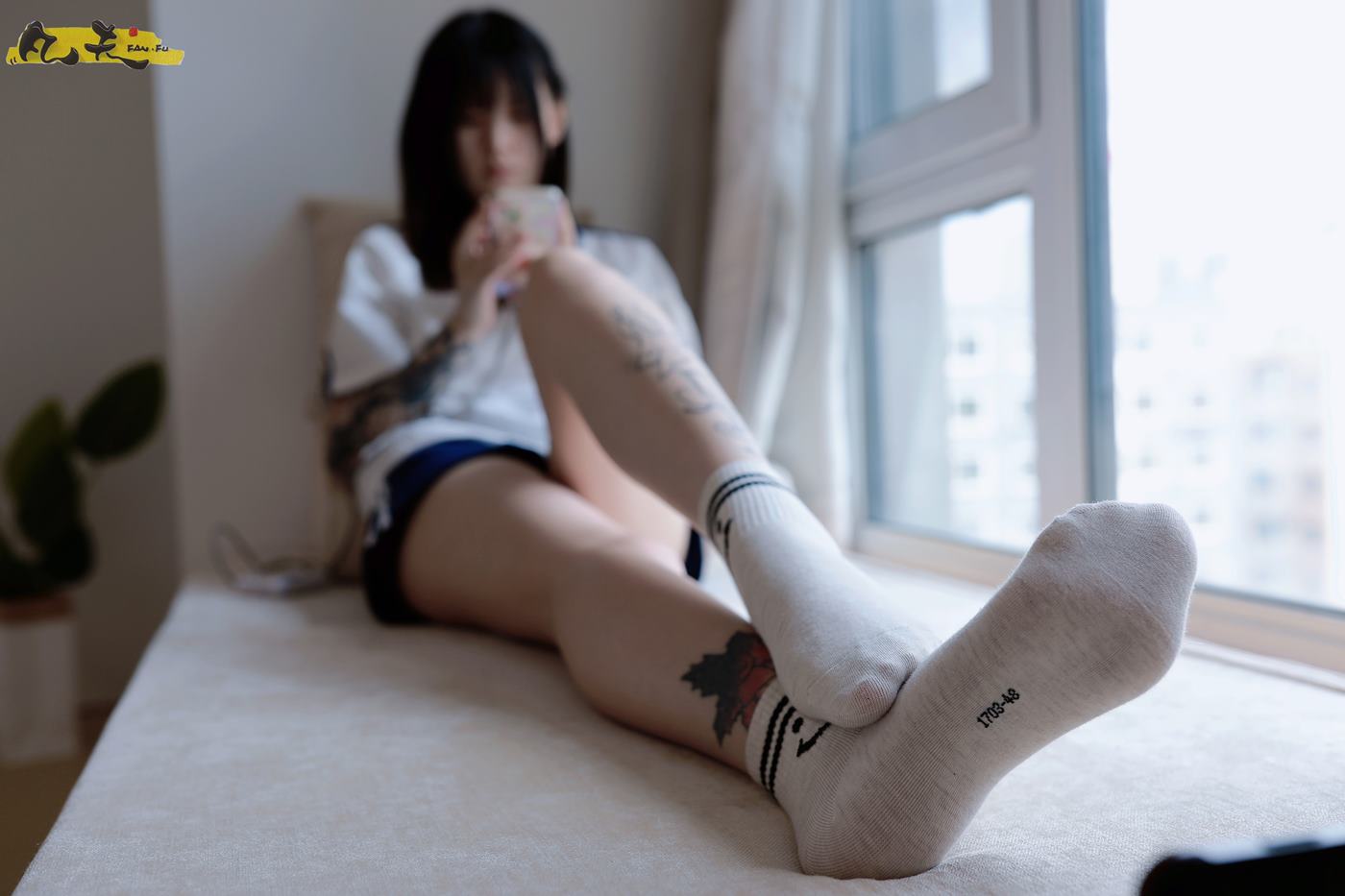 图片[105]-凡夫摄影 NO.0003 – 纹身美少女小恩原味棉袜裸足[208P] – 速更版-美库