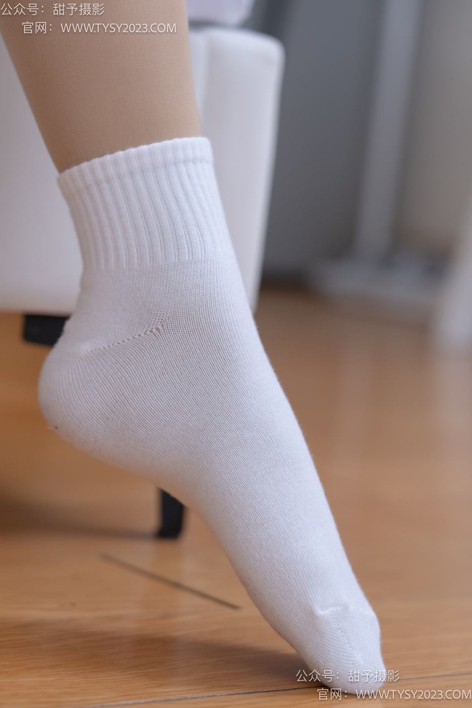 图片[92]-甜予摄影 NO.072 澜澜-帆布鞋、白棉袜、踩蜡笔小新玩偶剧情[125P] – 速更版-美库