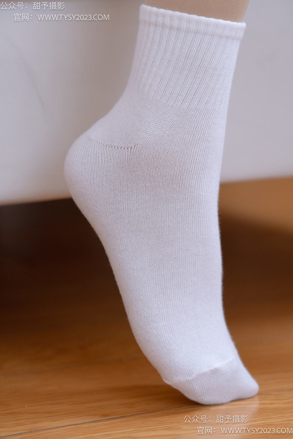 图片[93]-甜予摄影 NO.072 澜澜-帆布鞋、白棉袜、踩蜡笔小新玩偶剧情[125P] – 速更版-美库