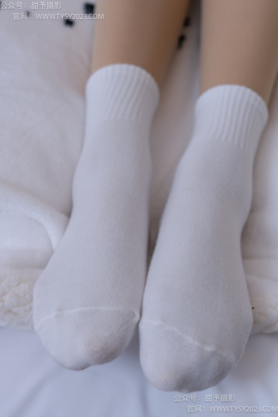 图片[98]-甜予摄影 NO.072 澜澜-帆布鞋、白棉袜、踩蜡笔小新玩偶剧情[125P] – 速更版-美库