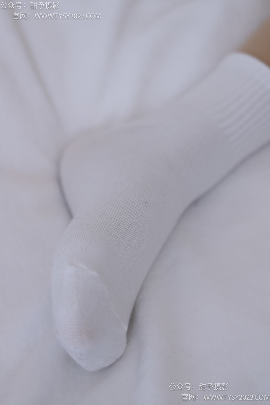 图片[110]-甜予摄影 NO.072 澜澜-帆布鞋、白棉袜、踩蜡笔小新玩偶剧情[125P] – 速更版-美库