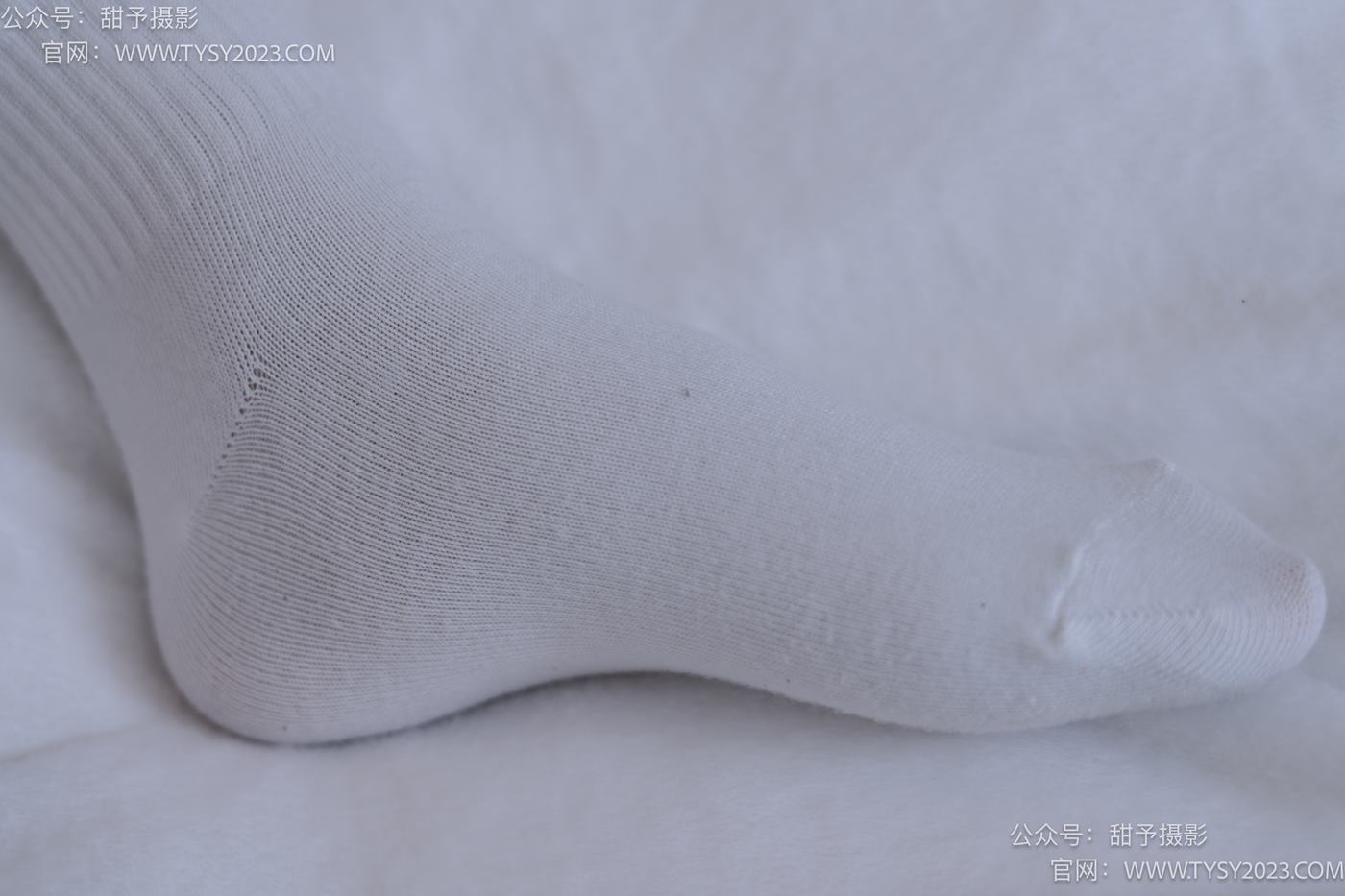 图片[113]-甜予摄影 NO.072 澜澜-帆布鞋、白棉袜、踩蜡笔小新玩偶剧情[125P] – 速更版-美库