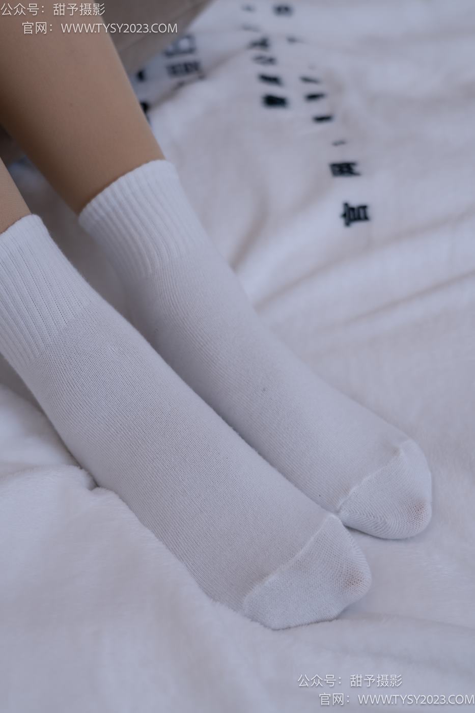 图片[114]-甜予摄影 NO.072 澜澜-帆布鞋、白棉袜、踩蜡笔小新玩偶剧情[125P] – 速更版-美库