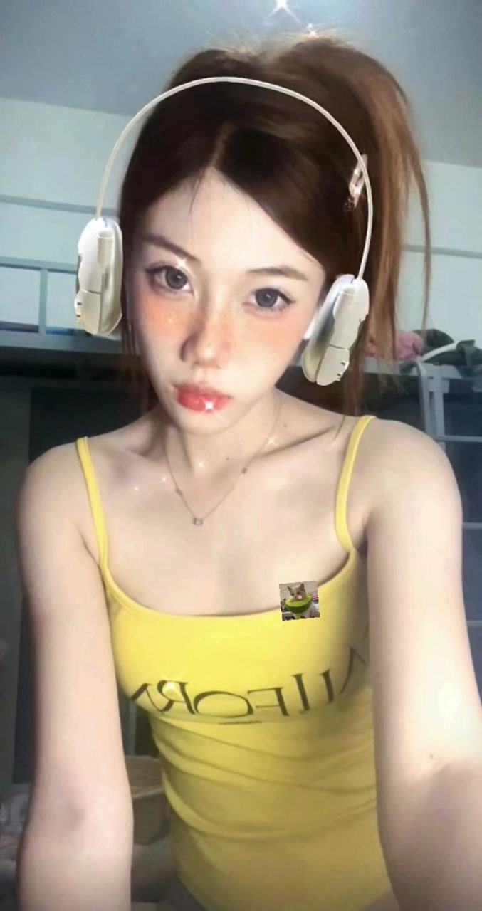 图片[17]-脚模面试脸足同框套路系列-005-07号-各种丝袜秀脚 挑鞋[24P] – 速更版-美库