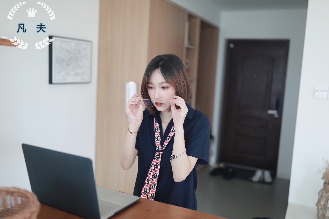 图片[82]-凡夫摄影 NO.0005 – 子轩连衣裙高跟美足[191P] – 速更版-美库