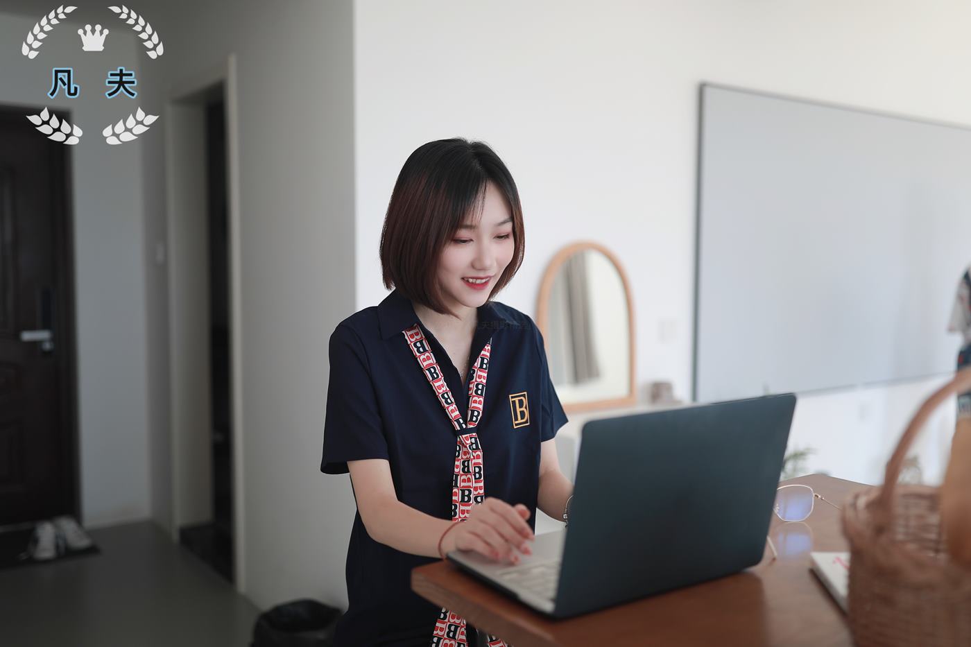 图片[86]-凡夫摄影 NO.0005 – 子轩连衣裙高跟美足[191P] – 速更版-美库