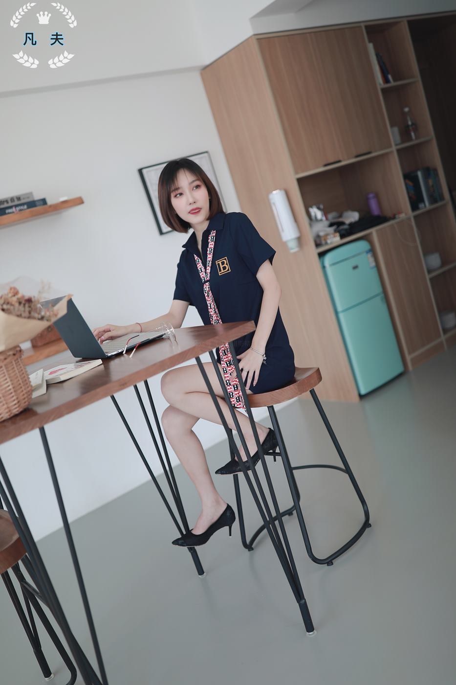 图片[97]-凡夫摄影 NO.0005 – 子轩连衣裙高跟美足[191P] – 速更版-美库