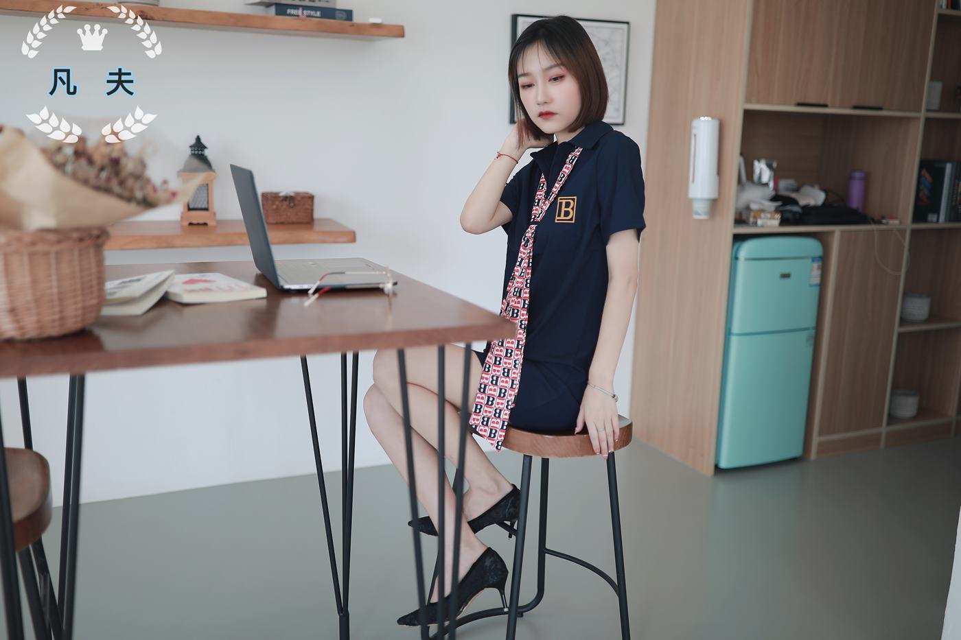 图片[98]-凡夫摄影 NO.0005 – 子轩连衣裙高跟美足[191P] – 速更版-美库