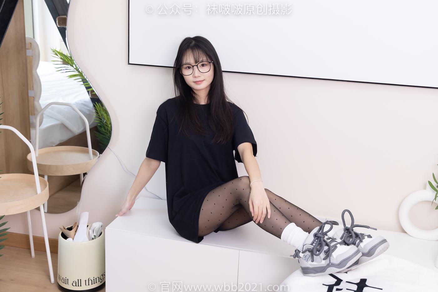 图片[12]-[BoBoSocks袜啵啵]NO.418 甜甜圈-板鞋、白棉袜、波点黑丝[145P] – 速更版-美库