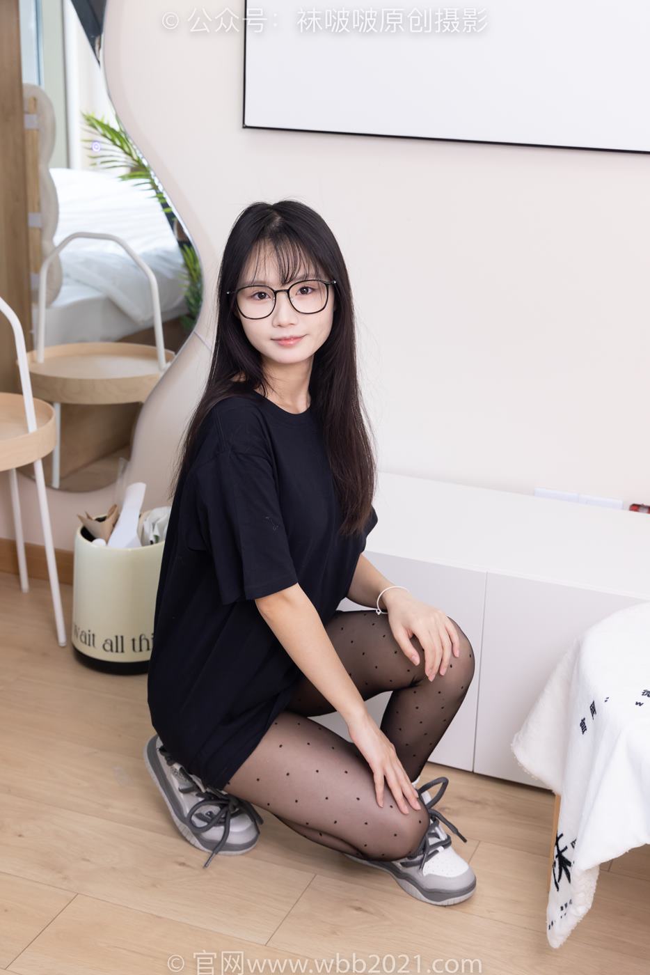 图片[25]-[BoBoSocks袜啵啵]NO.418 甜甜圈-板鞋、白棉袜、波点黑丝[145P] – 速更版-美库