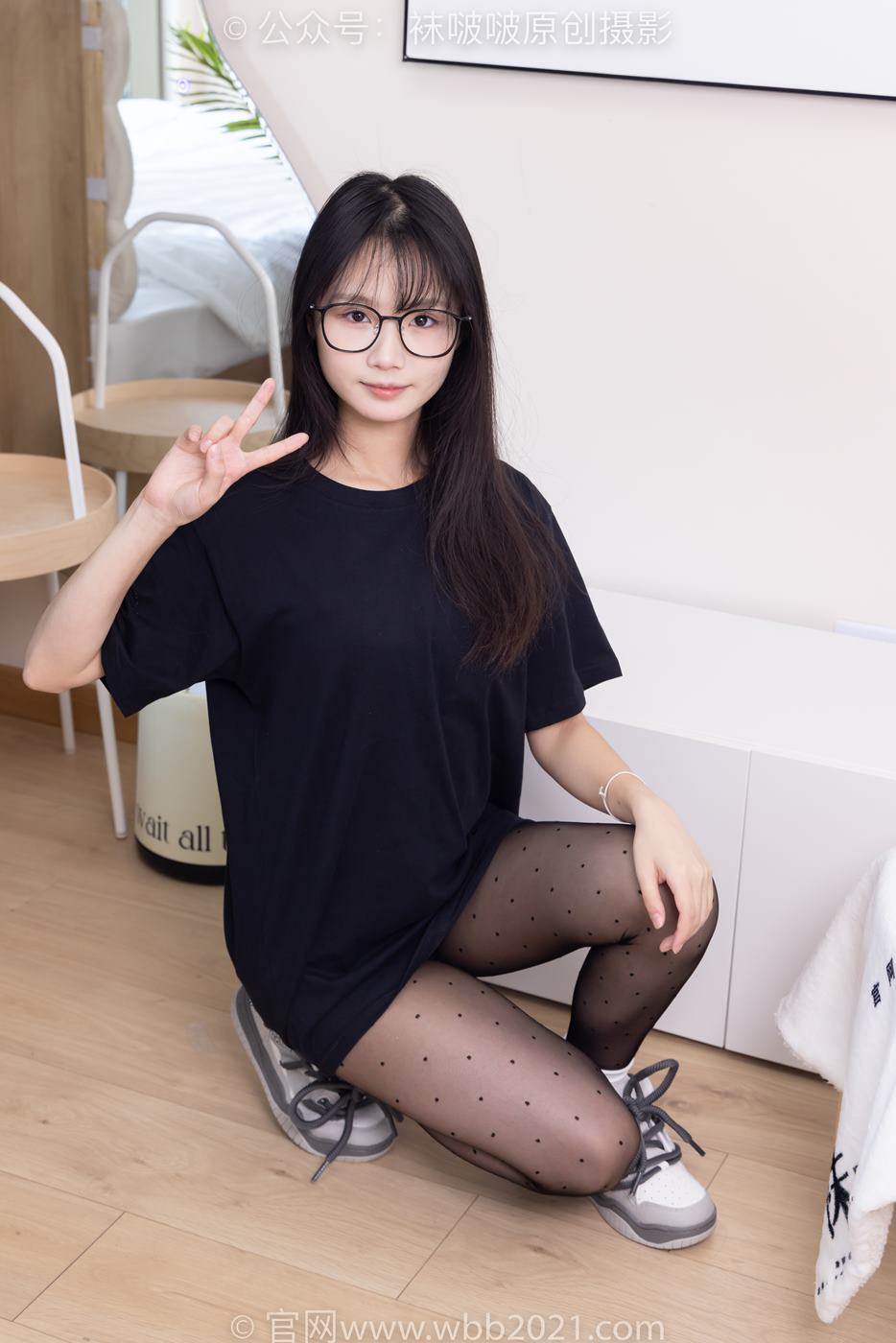 图片[27]-[BoBoSocks袜啵啵]NO.418 甜甜圈-板鞋、白棉袜、波点黑丝[145P] – 速更版-美库