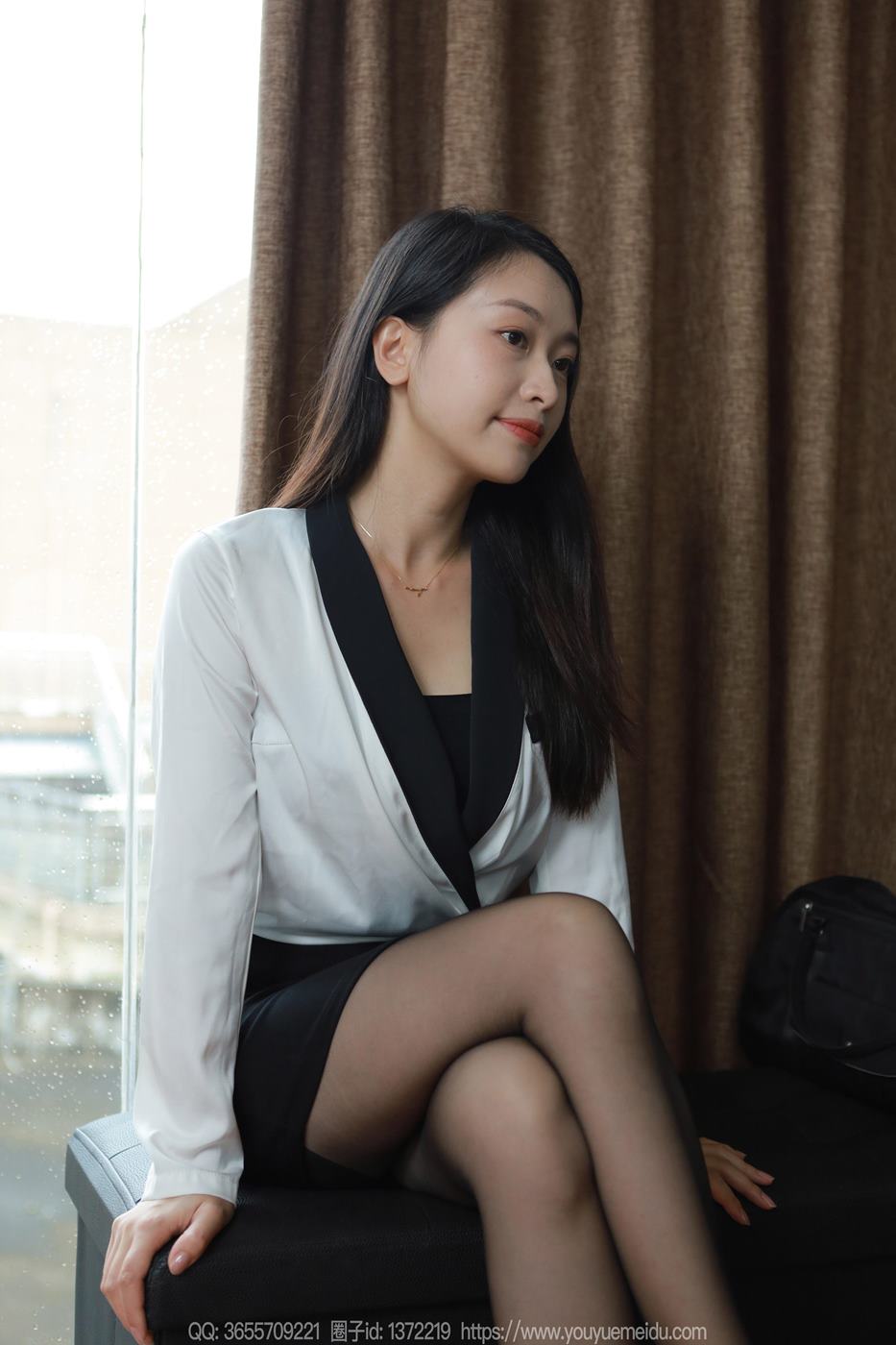 图片[32]-[IESS异思趣向] 2024.09.05 丝享家1838：小婕《黑白职业装（上）》[85P] – 速更版-美库