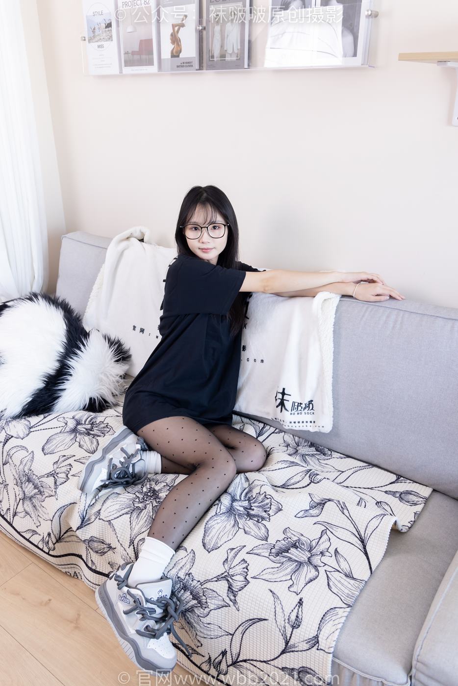 图片[46]-[BoBoSocks袜啵啵]NO.418 甜甜圈-板鞋、白棉袜、波点黑丝[145P] – 速更版-美库