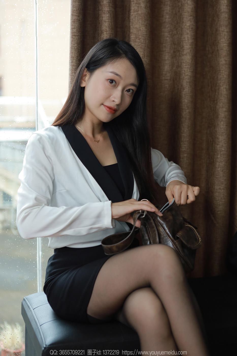 图片[53]-[IESS异思趣向] 2024.09.05 丝享家1838：小婕《黑白职业装（上）》[85P] – 速更版-美库