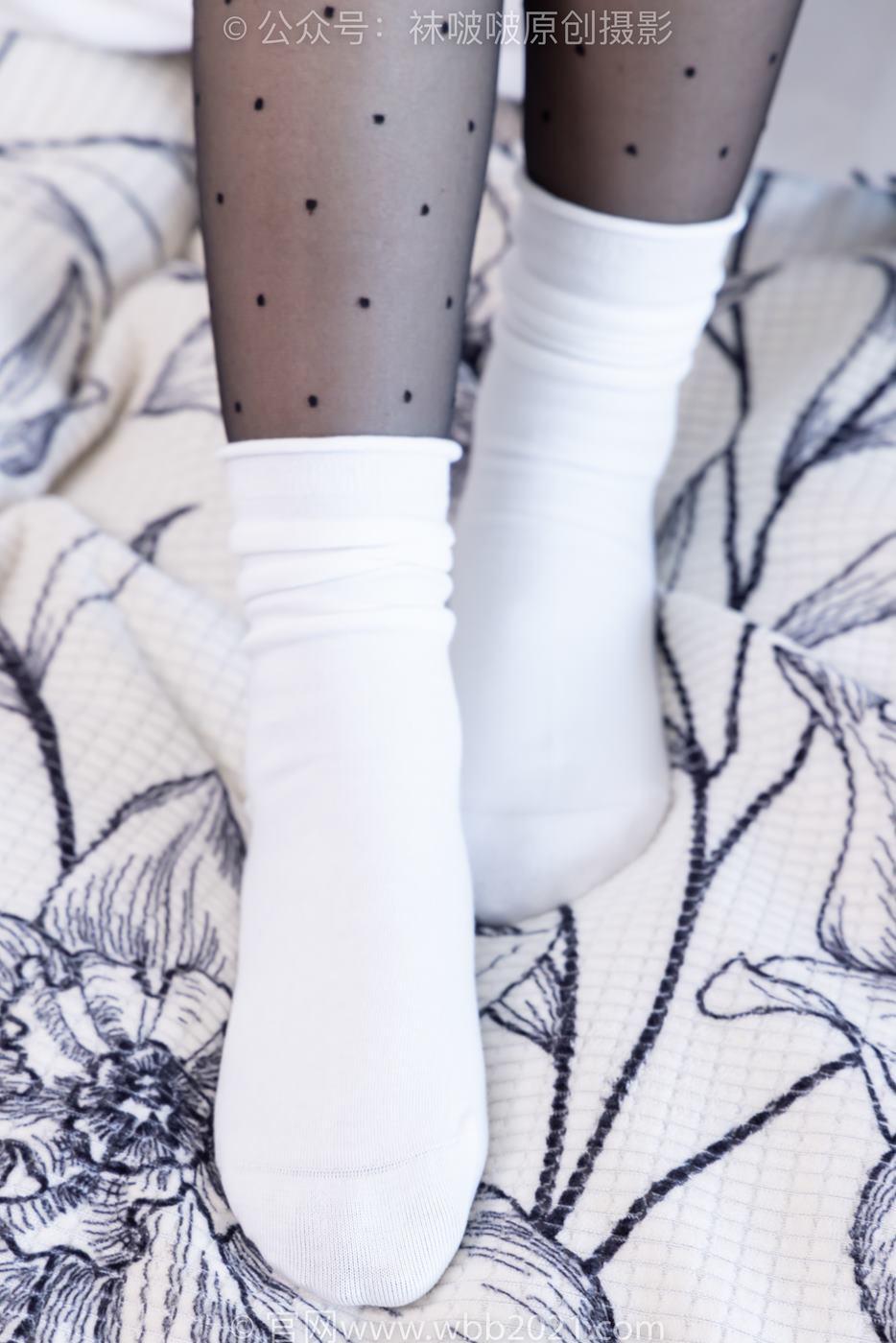 图片[58]-[BoBoSocks袜啵啵]NO.418 甜甜圈-板鞋、白棉袜、波点黑丝[145P] – 速更版-美库