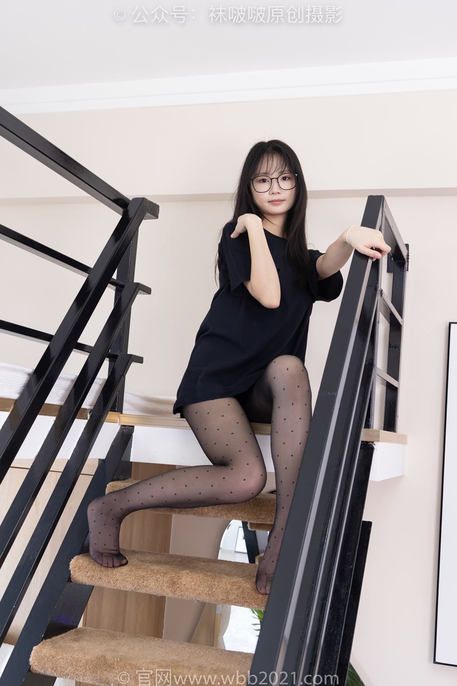 图片[145]-[BoBoSocks袜啵啵]NO.418 甜甜圈-板鞋、白棉袜、波点黑丝[145P] – 速更版-美库