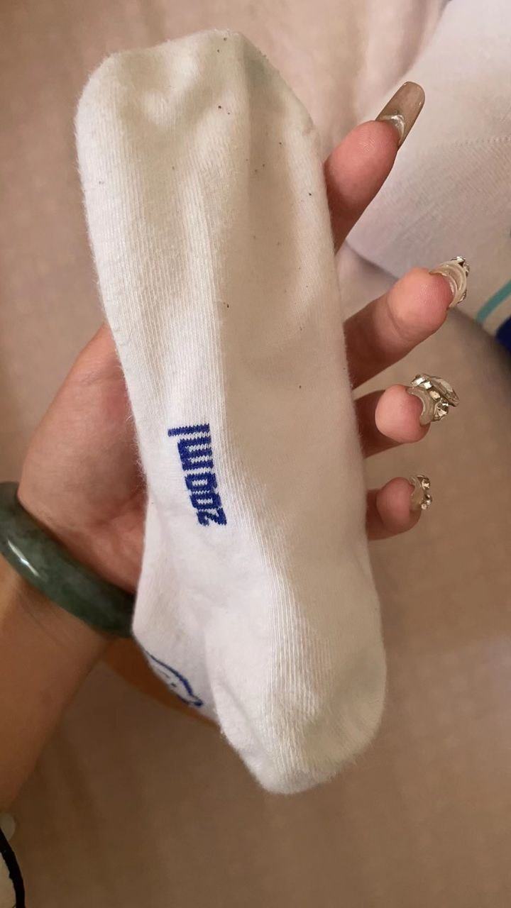 图片[20]-脚模面试脸足同框套路系列-013-15号-167 82 36素颜展示[32P] – 速更版-美库