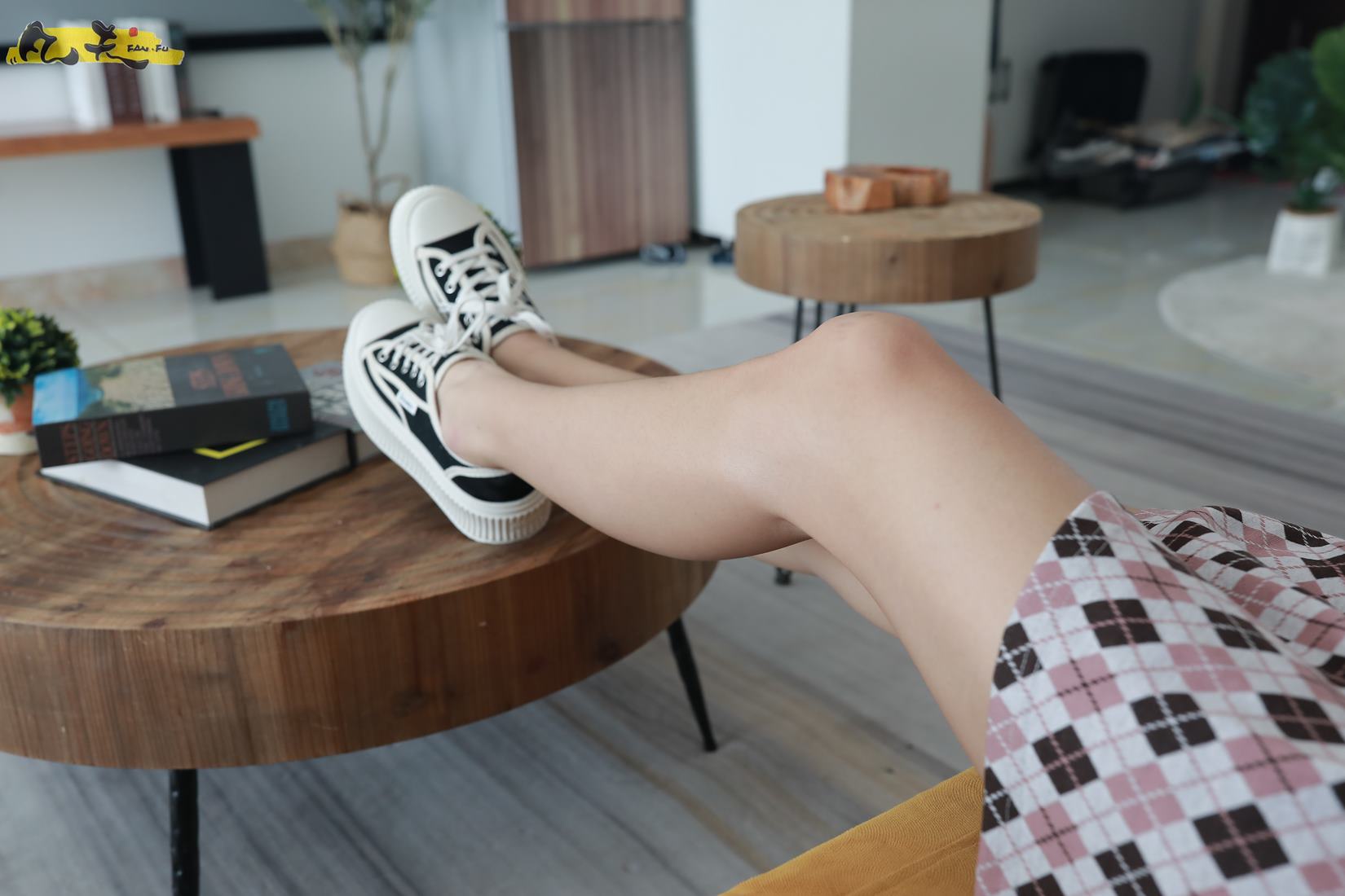 图片[83]-凡夫摄影 NO.0007 – 夏妹 板鞋白棉袜[207P] – 速更版-美库