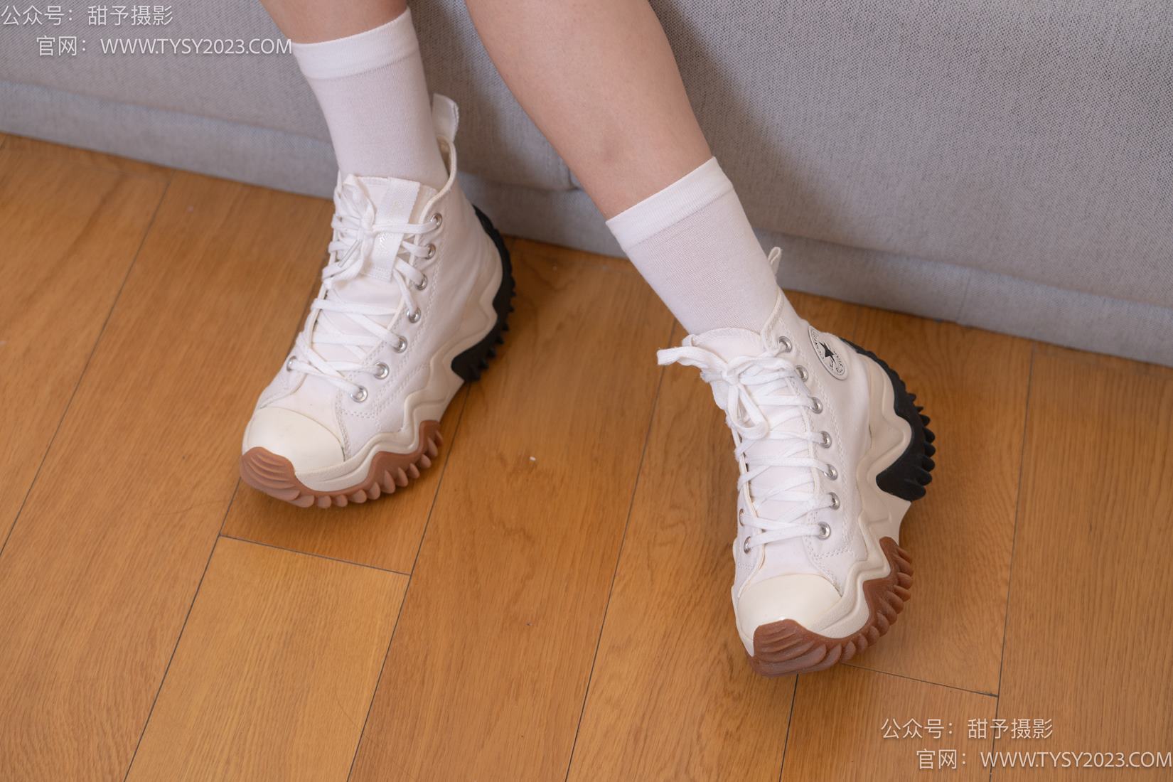 图片[28]-甜予摄影 NO.073 小语-运动鞋、白棉袜、裸足[131P] – 速更版-美库