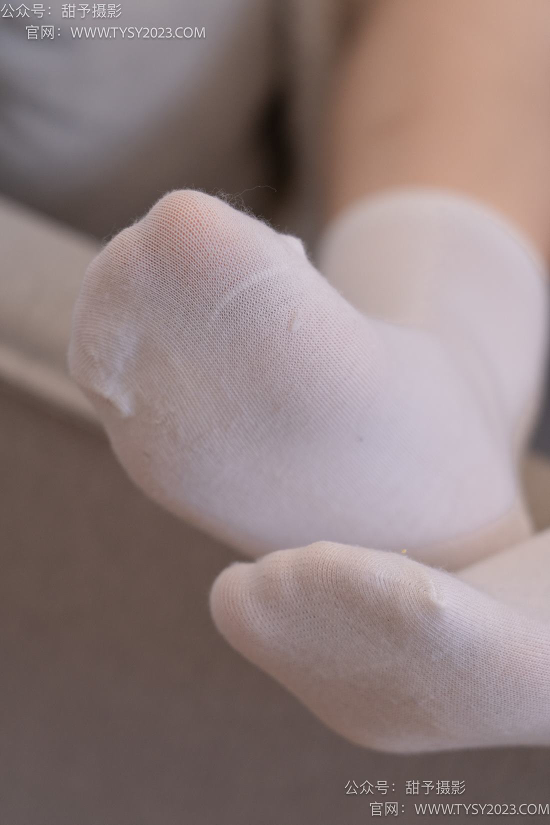 图片[65]-甜予摄影 NO.073 小语-运动鞋、白棉袜、裸足[131P] – 速更版-美库