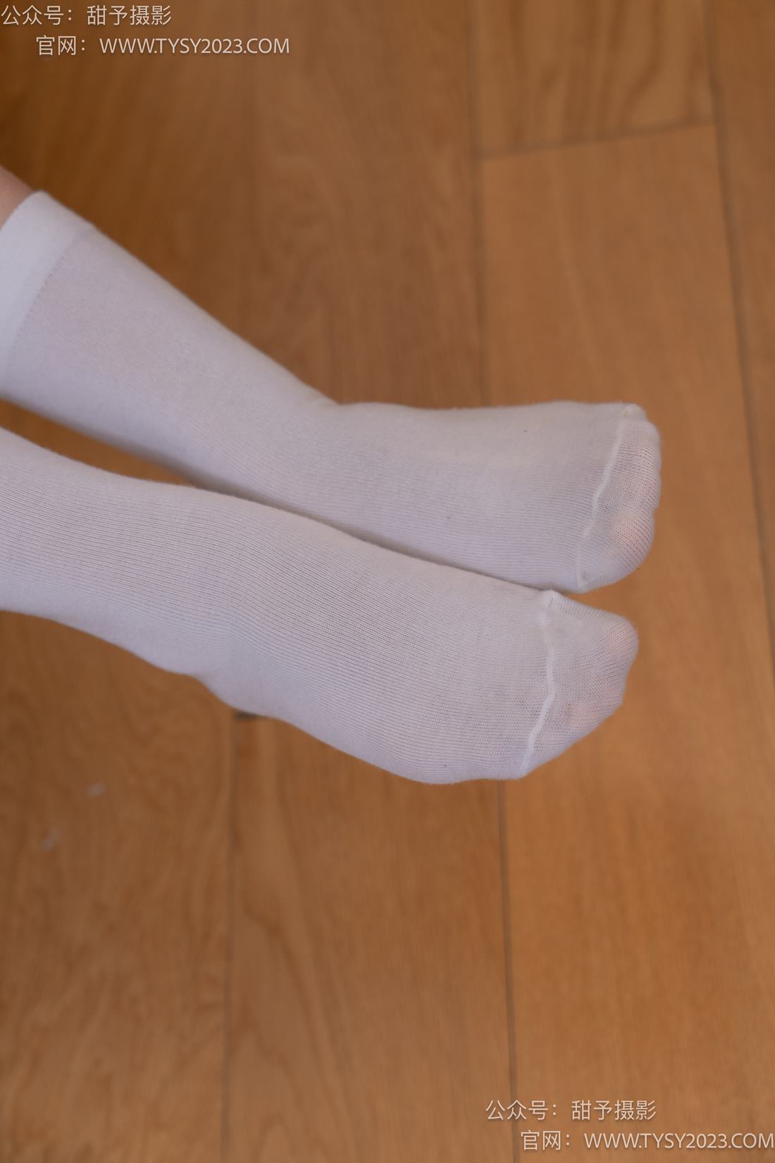 图片[72]-甜予摄影 NO.073 小语-运动鞋、白棉袜、裸足[131P] – 速更版-美库