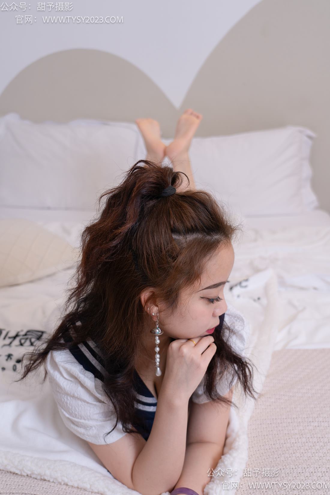 图片[123]-甜予摄影 NO.073 小语-运动鞋、白棉袜、裸足[131P] – 速更版-美库