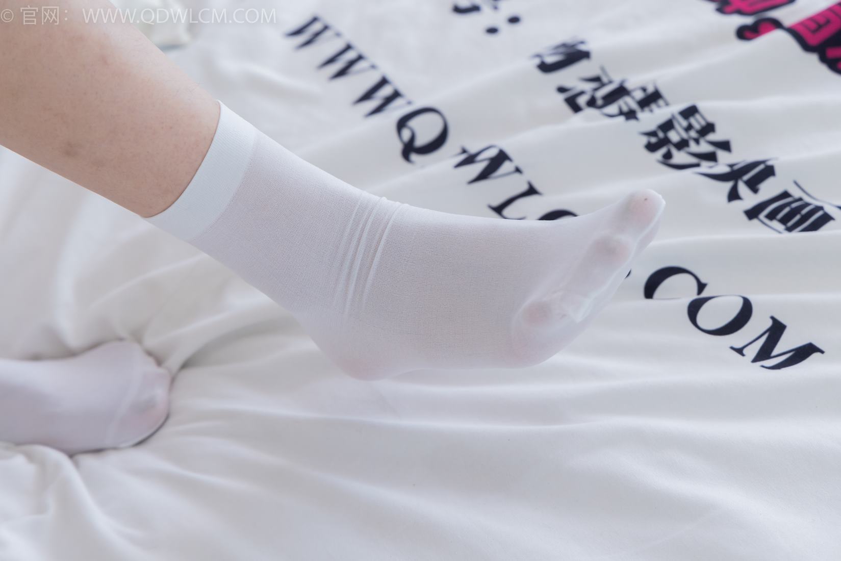 图片[129]-物恋传媒 NO.2099 泡泡-白色泡沫[150P] – 速更版-美库