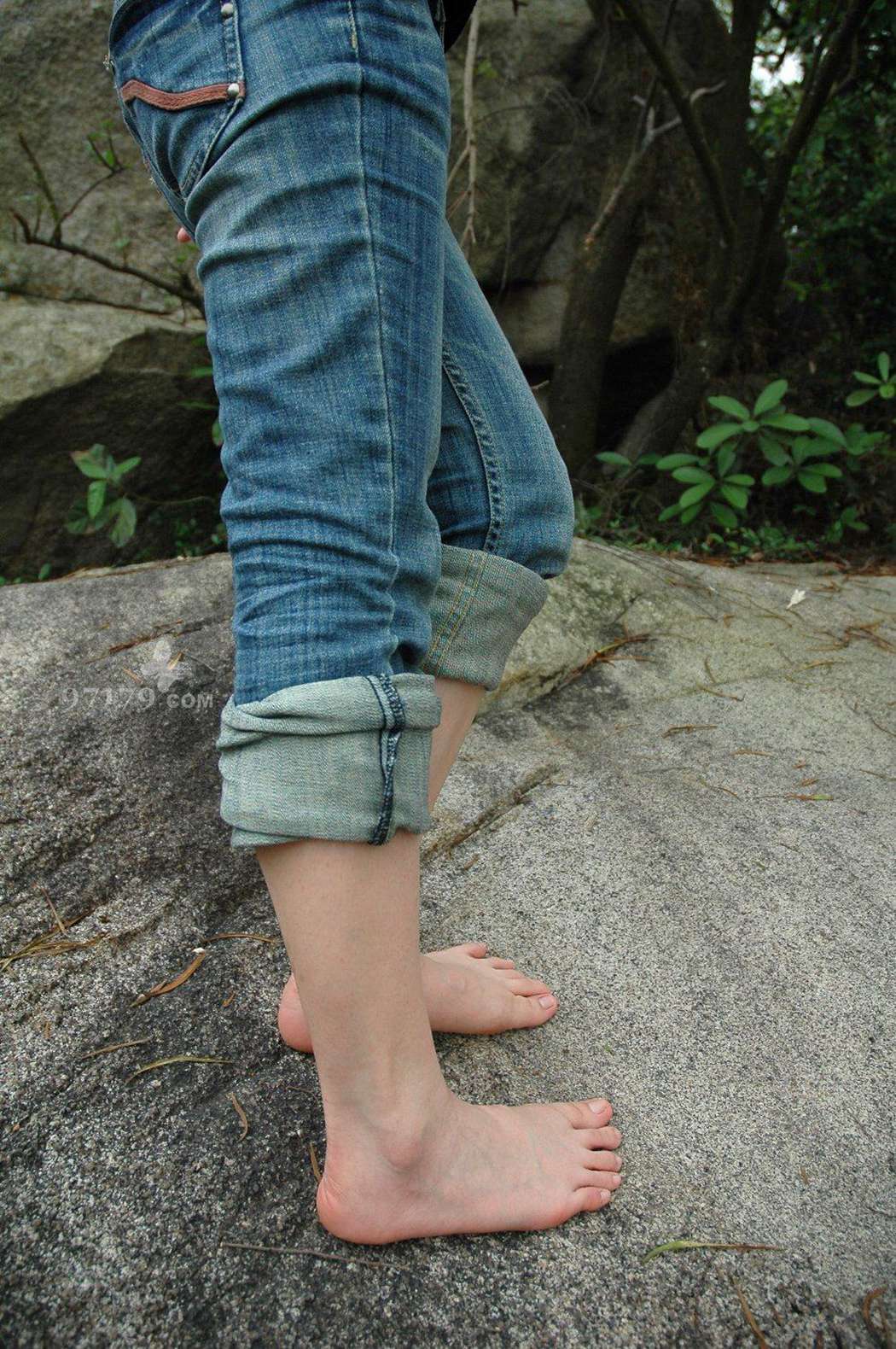 图片[22]-97179 NO.009-阿虫 绿色树林下[44P] – 速更版-美库