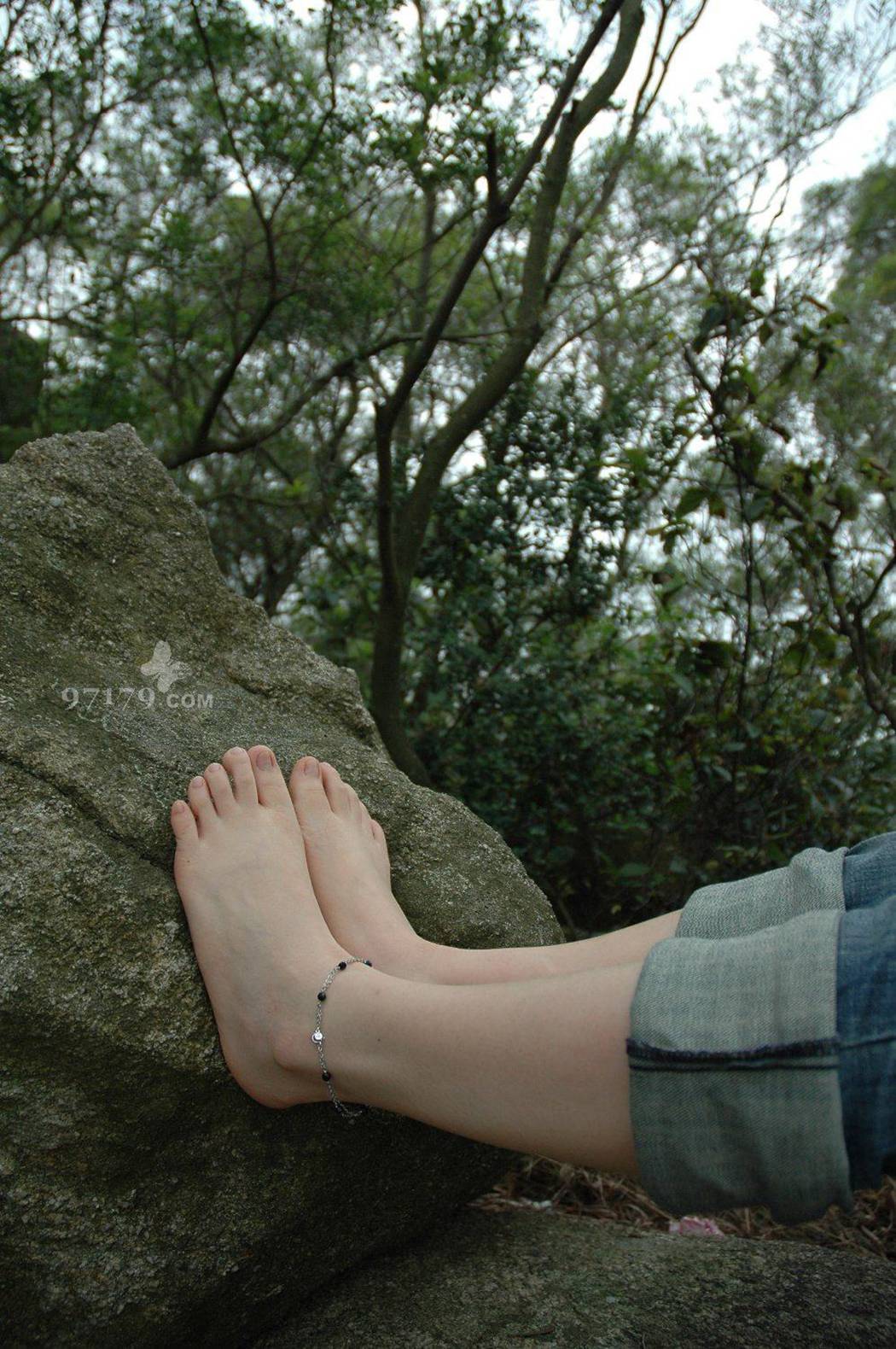 图片[35]-97179 NO.009-阿虫 绿色树林下[44P] – 速更版-美库