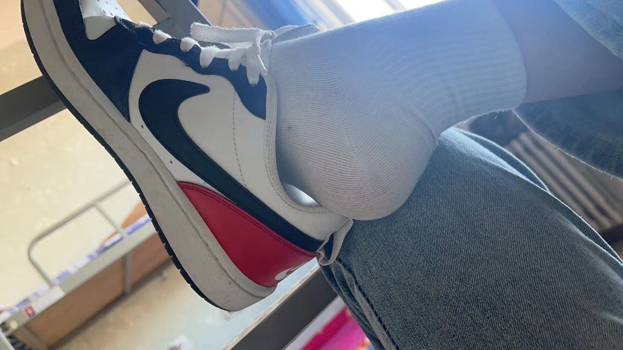 图片[23]-脚模面试脸足同框套路系列-014-16号-168 96 36口腔 舔脚[36P] – 速更版-美库