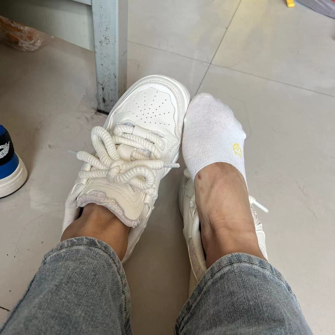 图片[29]-脚模面试脸足同框套路系列-014-16号-168 96 36口腔 舔脚[36P] – 速更版-美库