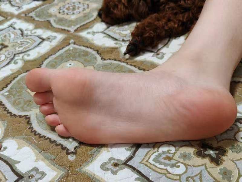 图片[22]-脚模面试脸足同框套路系列-016-18号-175 102 39高颜值 舞蹈校花撅屁股[28P] – 速更版-美库