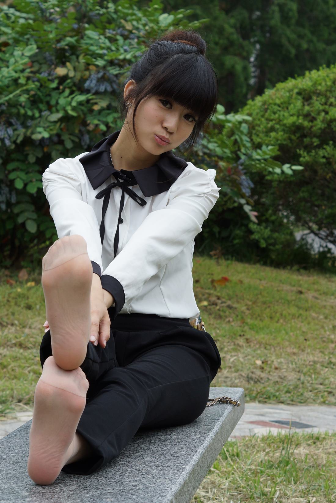 图片[28]-自由摄影 No.320 淡灰丝 小鱼嘴 美女 [61P] – 速更版-美库