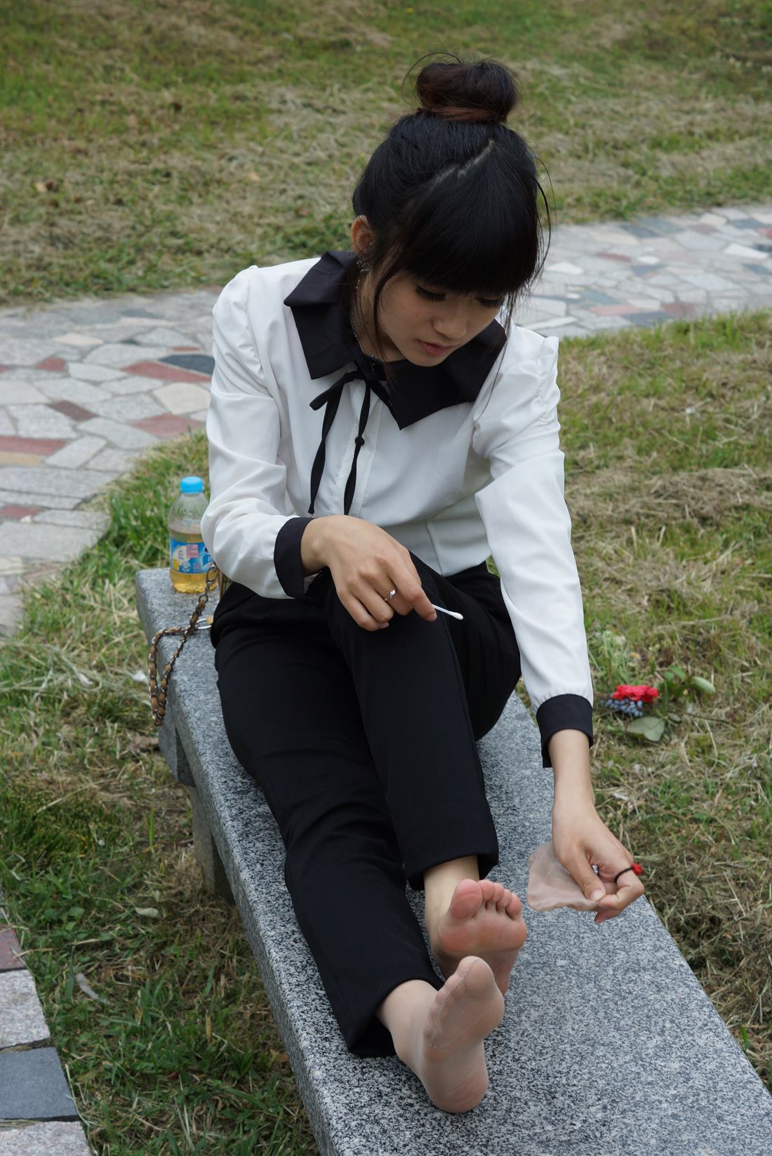 图片[36]-自由摄影 No.320 淡灰丝 小鱼嘴 美女 [61P] – 速更版-美库