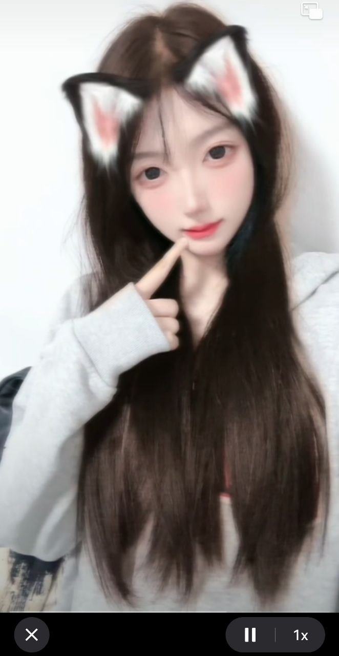 图片[13]-脚模面试脸足同框套路系列-020-22号-面试 艺术生妹妹生活照[19P] – 速更版-美库